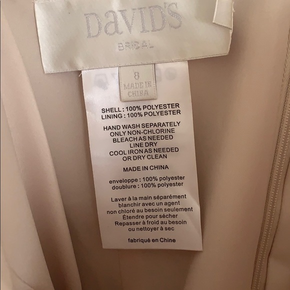 Short crinkle chiffon dress with front cascade - Picture 2 of 4